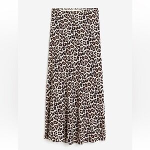 H&M crepe viscose leopard print skirt SIZE M • BRAND NEW NEVER WORN